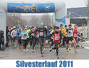 Silvesterlauf 2011 am 31.12.2011 mit neuem Start & Ziel an der Kleinen Olympiahalle  (Foto. Martin Schmitz)